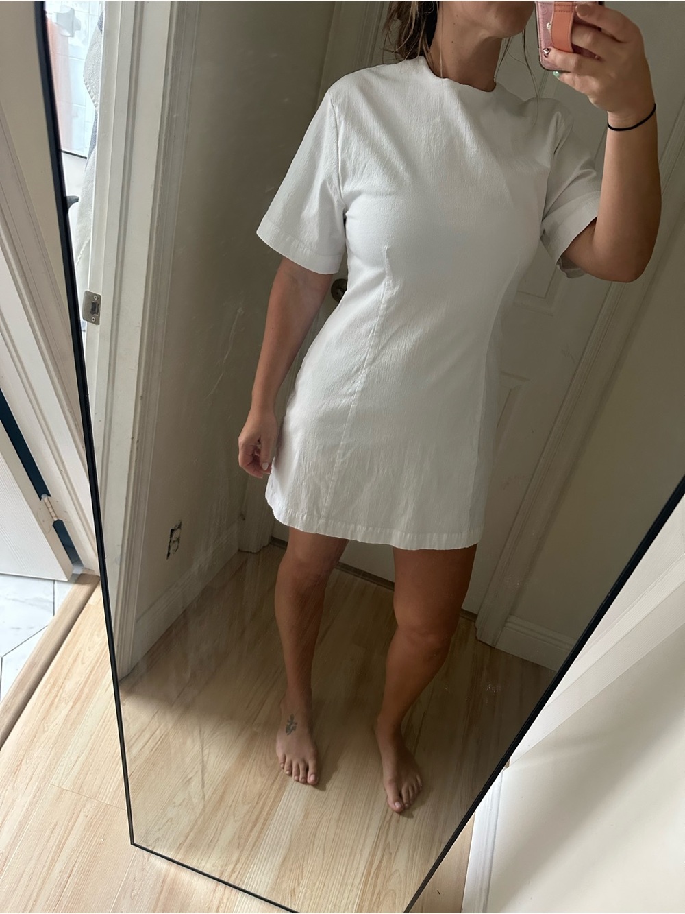Abercrombie & Fitch White Short-Sleeve Mini Shift Dress